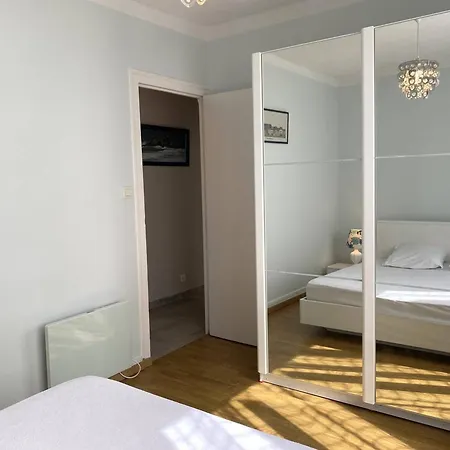 펜션 Charmante Maison Renovee A Avec Jardin Clos, Terrasse Et Parking, A 1km De La - Fr-1-368-423 트레뵈르덴